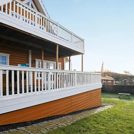 10 Person In * Bagenkop